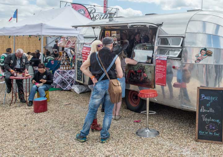 food truck restaurants restauration au festival 72 du mans mécanique musique tatouage poker les 9 10 11 juillet 2021